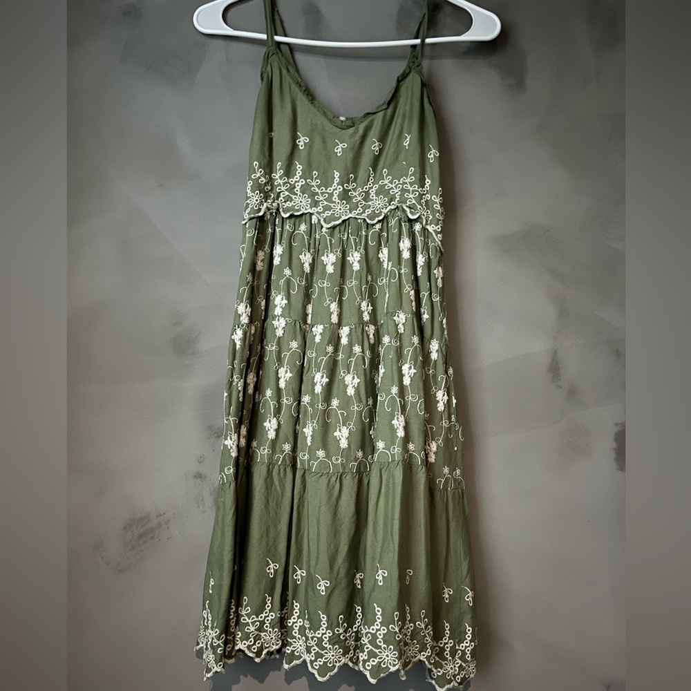 Very nice soft and comfortable dress